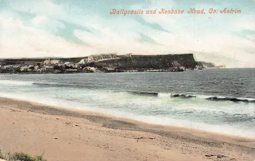 Irland Ballycastle und Kenbane Head Co Antrim Beach Vintage Postkarte