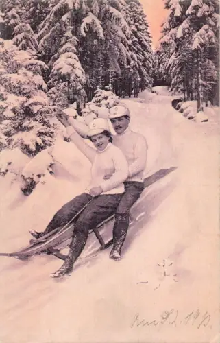 Deutschland Wintersport Paar auf Schlittenhang Schnee Vintage Postkarte
