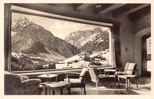 A105 Deutschland Sporthotel Ifen Hirschegg Blick auf Berge von innen Postkarte