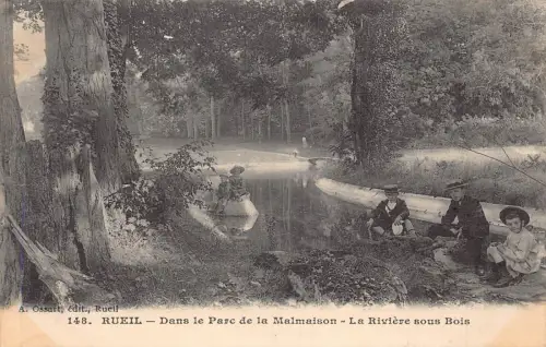 Frankreich Rueil Dans le Parc de la Malmaison La Riviere sous Bois Jungen Postkarte