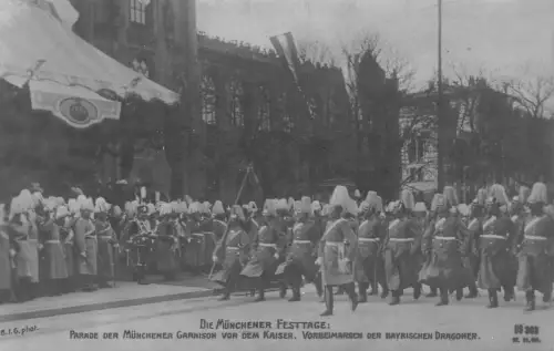 L079 Deutschland Münchner Festspiele Militärumzug vor Kaiser Postkarte