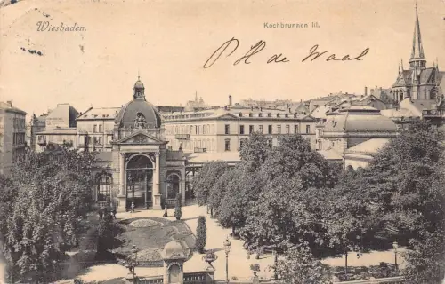 L015 Deutschland 1902 Wiesbaden Kochbrunnen Brunnen Vintage Postkarte