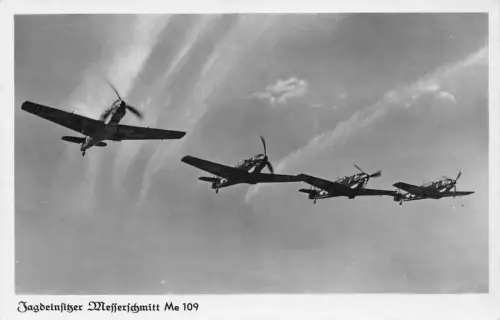 L027 Deutschland 1943 WWII Luftwaffe Messerschmitt Me109 Echtfoto Vintage Postkarte