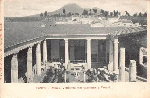 C083 Italien Pompeji Domus, Vettiorum con panorama e Vesuv Vintage Postkarte