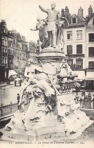 C076 Frankreich Abbeville La Statue de l'Amiral Courbet Vintage Postkarte