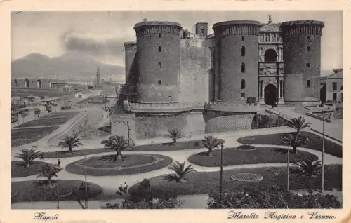 C078 Italien Napoli Musechio Angioino e Vesuvio Vintage Postkarte