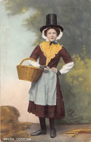 A980 Wales 1907 Folk Woman in Welsh Costume Ethno Vintage Postkarte