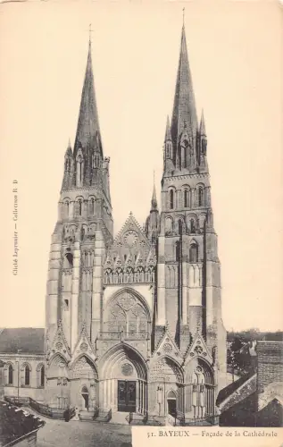 C077 Frankreich Bayeux Fassade de la Kathedrale Vintage Postkarte