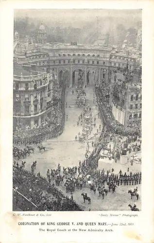 A984 Königliche Krönung von König George V Queen Mary 1911 Kutsche am Bogen Postkarte