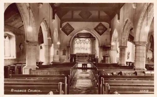 A981 England Ringmer Kirche Interieur RPPC Vintage Postkarte
