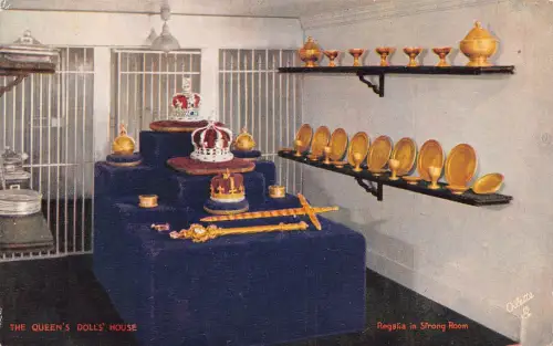 A953 England Queen's Doll House Regalia in Strong Room Vintage Postkarte