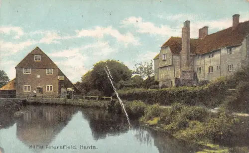A982 England Mill at Petersfield Hants Vintage Postkarte