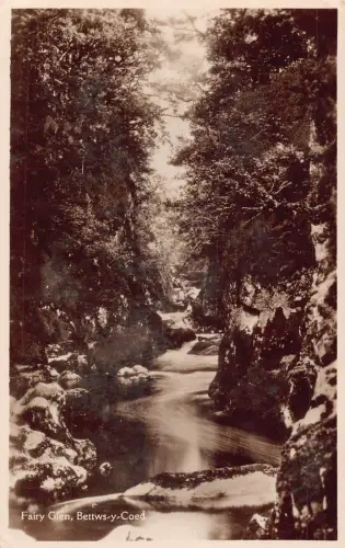 A942 Wales Betws-y-Coed Fairy Glen 1931 RPPC Vintage Postkarte