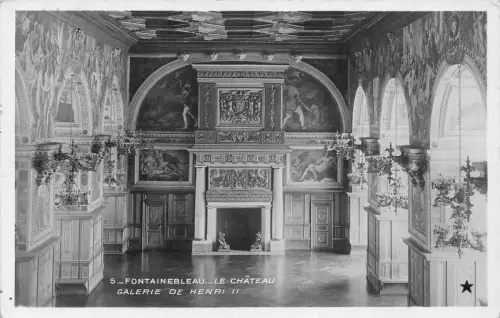 C068 Frankreich Fontainebleau Le Chateau Galerie de Henri III Vintage Postkarte