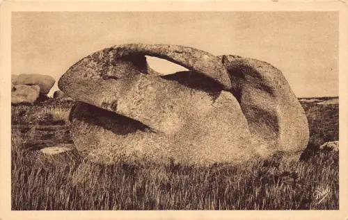 C064 Frankreich Ploumanach Le Lapin Vintage Postkarte