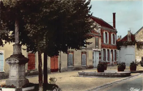 C064 Frankreich Ambonnay Place de la Croix RPPC Vintage Postkarte