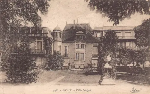 C067 Frankreich Vichy Villa Sevigne Vintage Postkarte