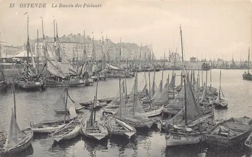 A941 Belgien Ostende Bassin des Pecheurs Segelboote Vintage Postkarte