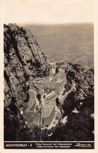 A955 Spanien Montserrat Gesamtansicht del Monasteiro RPPC Vintage Postkarte