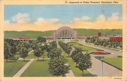 A962 US Approach to Union Terminal Cincinnati Ohio Vintage Postkarte