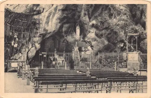 C060 Frankreich Lourdes La Grotte Miraculeuse 1950 Vintage Postkarte