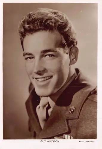 Schauspieler Filmstar Guy Madison Picturegoer Serie RPPC Postkarte