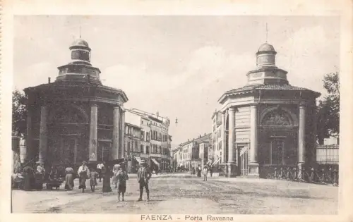 Italien Faenza Porta Ravenna Vintage Postkarte