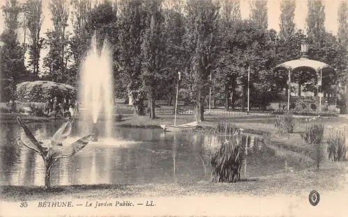Frankreich Bethune Le Jardin Öffentlicher Garten Brunnen Vintage Postkarte