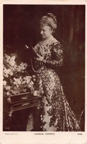L367 Deutsche Kaiserin Augusta Victoria von Schleswig-Holstein Lesepostkarte