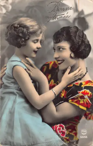 Neujahrsgrüße Mutter und Tochter in süßen Kleidern Vintage Postkarte