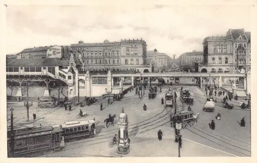 A129 Deutschland Berlin Hochbahnhof Hallesches Tor Straßenbahn Waggons Oldtimer Postkarte