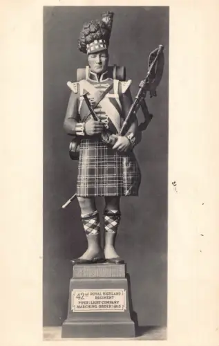 Edinburgh Castle Museum Statue Uniform Typ 42nd Light Company Marching Postkarte