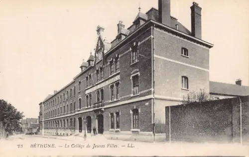 Frankreich Bethune College de Jeunes Filles Mädchenschule Vintage Postkarte