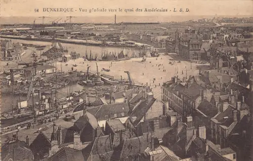 Frankreich 1925 Dunkerque Gesamtansicht des Quai des Americains Boats Postkarte