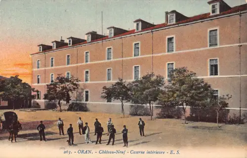 A614 Algerien Oran Schloss Neuf Caserne Interieure Militärkaserne Postkarte