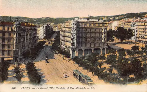 A614 Algerien Algier Alger Grand Hotel Excelsior Rue Michelet Straßenbahn Postkarte