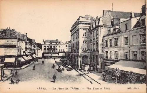A675 Frankreich Arras Theater Place Chemie Speciale Vintage Postkarte