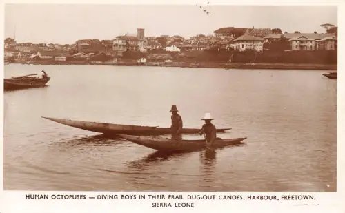 B441 Sierra Leone Freetown menschliche Kraken tauchende Jungen Kanus RPPC Postkarte