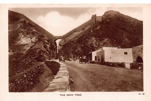 B444 Jemen Main Pass Aden RPPC Vintage Postkarte