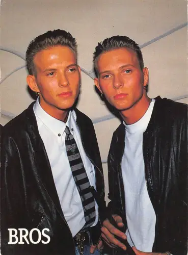 L288 Musik Sänger Jungen Band Tanz Pop Bros Postkarte.