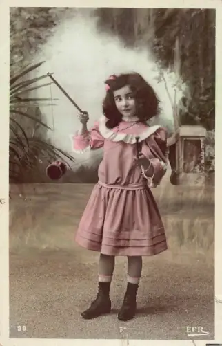 L150 Grüße 1907 Mädchen spielt Fotomontage Vintage Postkarte