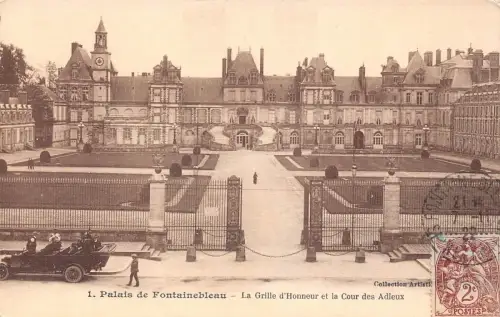 L131 Frankreich 1922 Palais de Fontainebleau Grille d'Honneur Cour Adieux Postkarte