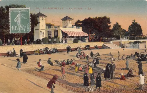 L132 Frankreich La Rochelle La Plage Beach Vintage Postkarte