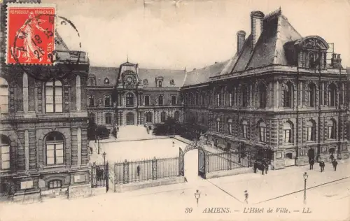 L131 Frankreich 1922 Amiens L'Hotel de Ville Vintage Postkarte