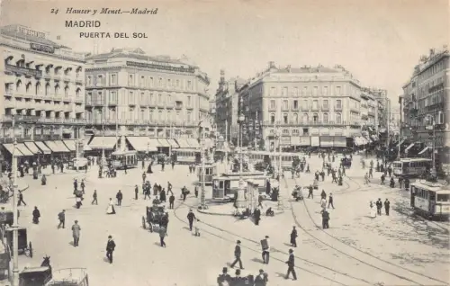 A868 Spanien Madrid Puerta del Sol Straßenbahnen Vintage Postkarte