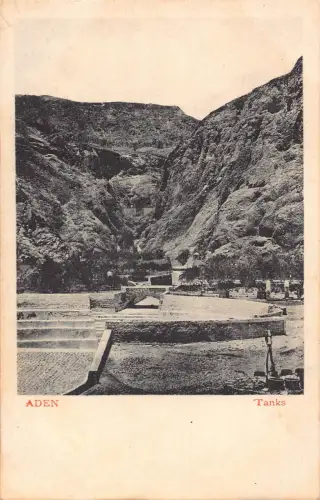 B617 Jemen Aden Panzer Vintage Postkarte