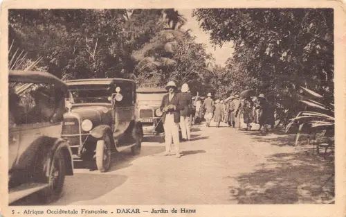 B623 Senegal Dakar Jardin de Hanu Autos Oldtimer Postkarte