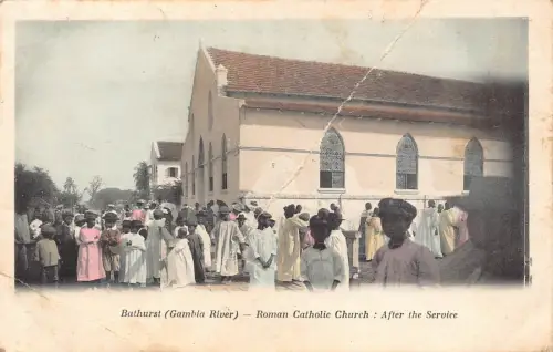 B668 Gambia Banjul Bathurst römisch-katholische Kirche nach Gottesdienst 1905 Postkarte