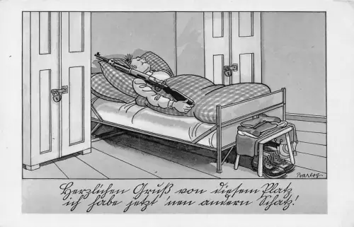 Grüße Comic Humor Mann schläft mit Gewehr verschlossenen Schränken Postkarte