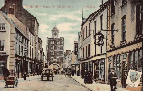 B212 Irland Youghal North Main Street und Clock Gate Vintage Postkarte
